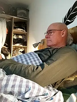 bogland33 online show from 04.05.26