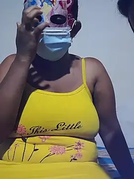 Snapshot of kumaricapalsex2 chatting on 12.03.24 kumaricapalsex2 online show from 12.03.24