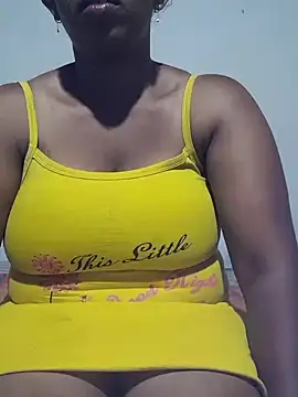 Snapshot of kumaricapalsex2 chatting on 12.17.24 kumaricapalsex2 online show from 12.17.24