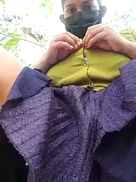 Snapshot of kumaricapalsex2 chatting on 02.23.25 kumaricapalsex2 online show from 02.23.25