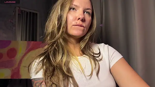 Snapshot of _private_person_ chatting on 01.08.26 private person online show from 01.08.26