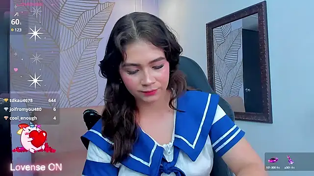 Snapshot of KarenPautt chatting on 12.16.24 KarenPautt online show from 12.16.24