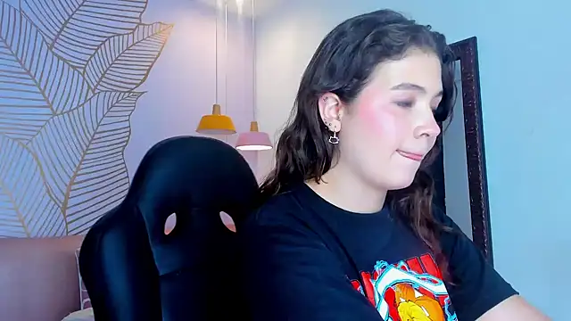 Snapshot of KarenPautt chatting on 02.03.25 KarenPautt online show from 02.03.25