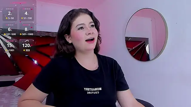 Snapshot of KarenPautt chatting on 02.18.25 KarenPautt online show from 02.18.25