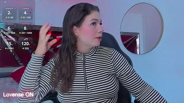 Snapshot of KarenPautt chatting on 02.19.25 KarenPautt online show from 02.19.25