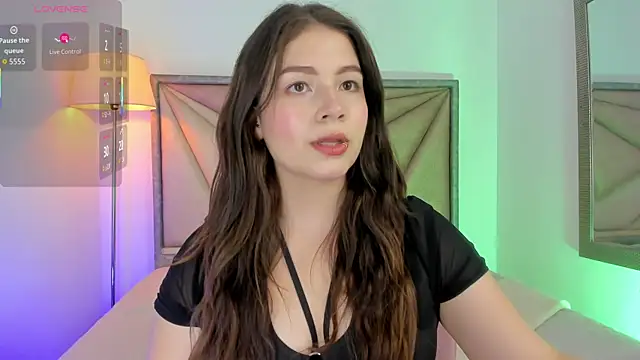 Snapshot of KarenPautt chatting on 01.06.26 KarenPautt online show from 01.06.26