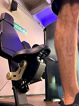 Snapshot of dantedesirexx chatting on 11.23.25 dantedesirexx online show from 11.23.25