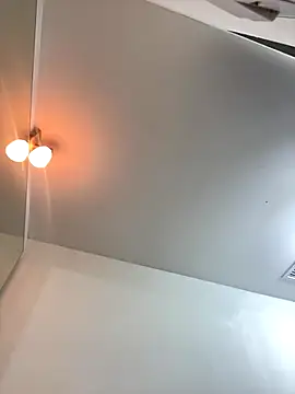 Snapshot of dantedesirexx chatting on 12.22.25 dantedesirexx online show from 12.22.25