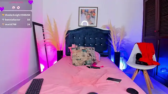 maddie swift online show from 02.26.25