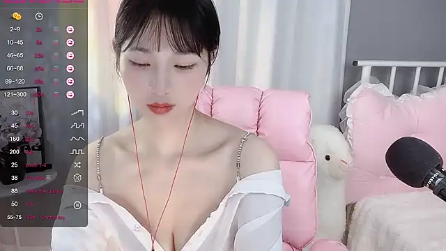 -Jolene-688- online show from 01.03.25