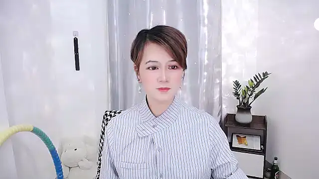 Fan ting online show from 02.13.25