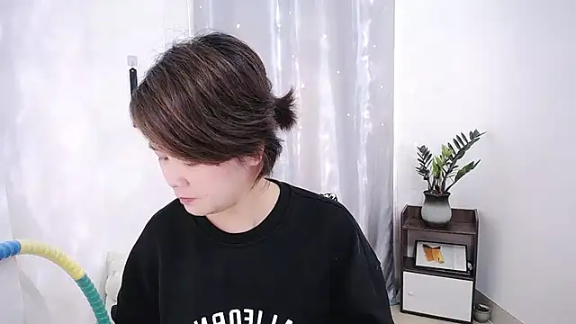 Fan ting online show from 02.28.25