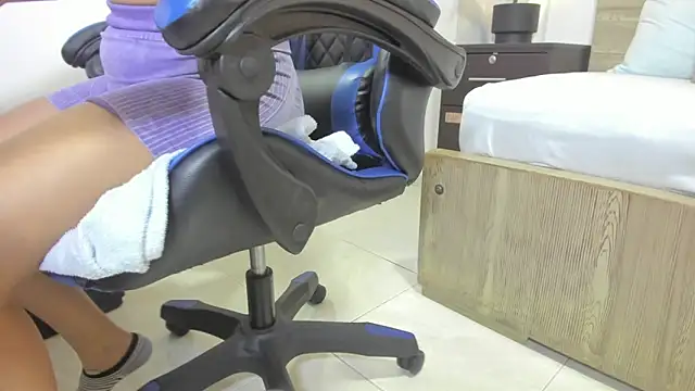 Snapshot of evelin_leroy chatting on 01.15.26 evelin leroy online show from 01.15.26