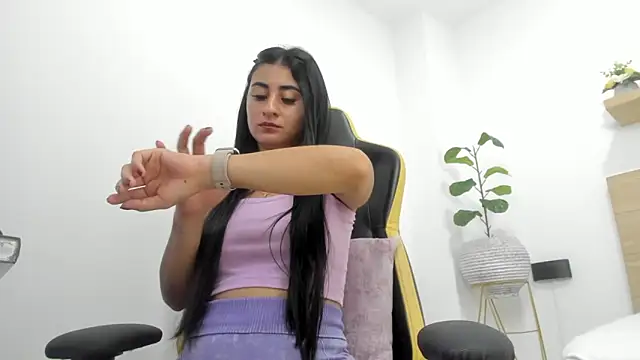 evelin leroy online show from 02.28.26