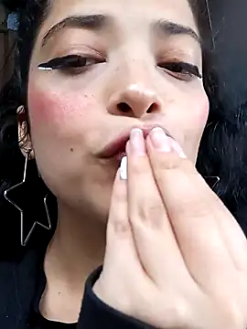 Snapshot of Elvishcassie_ chatting on 01.23.25 Elvishcassie online show from 01.23.25