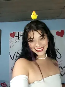 Snapshot of Elvishcassie_ chatting on 02.17.25 Elvishcassie online show from 02.17.25