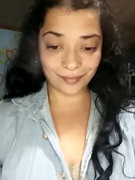 Snapshot of Elvishcassie_ chatting on 03.04.25 Elvishcassie online show from 03.04.25