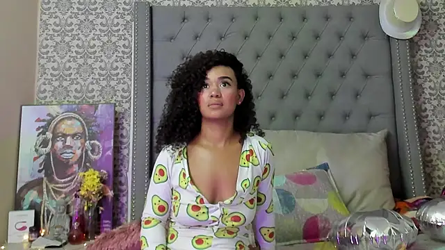 Snapshot of evafoxs chatting on 12.11.24 evafoxs online show from 12.11.24