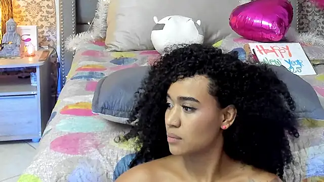 Snapshot of evafoxs chatting on 12.31.24 evafoxs online show from 12.31.24