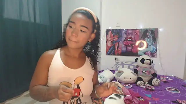 Snapshot of evafoxs chatting on 02.27.25 evafoxs online show from 02.27.25