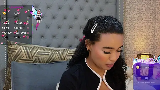 Snapshot of evafoxs chatting on 03.22.25 evafoxs online show from 03.22.25