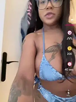 BabyFannyxx online show from 05.11.26