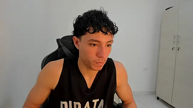 enzo sloran online show from 04.04.26