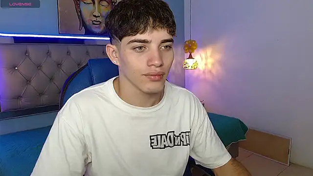 AlejooTwink online show from 01.08.25