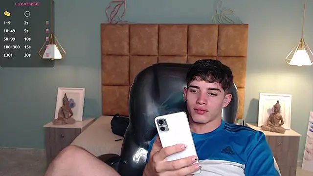 AlejooTwink online show from 01.10.25