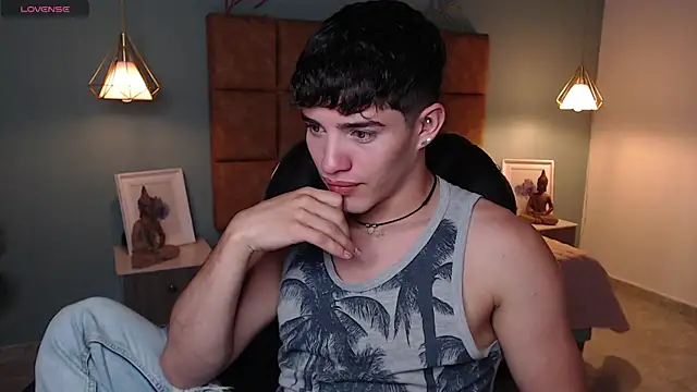 AlejooTwink online show from 02.02.25