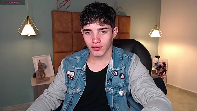 AlejooTwink online show from 02.07.25