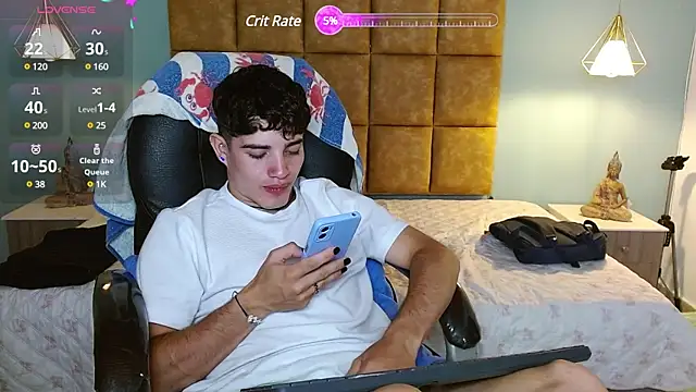 AlejooTwink online show from 03.19.25