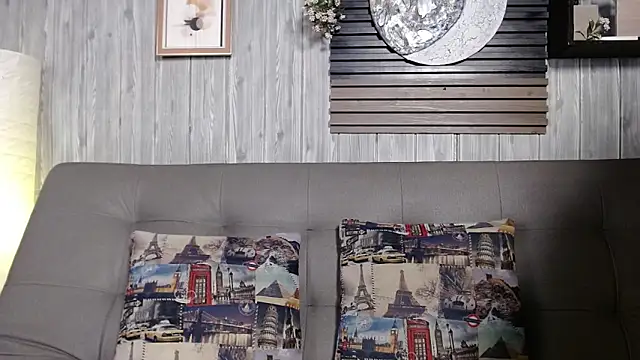 Layla 707 online show from 02.11.26