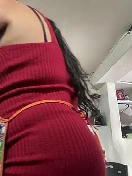 Snapshot of siri_duque chatting on 04.25.26 siri duque online show from 04.25.26
