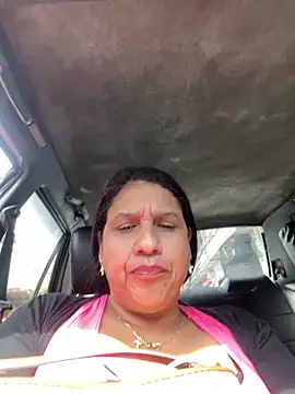 Snapshot of siri_duque chatting on 04.28.26 siri duque online show from 04.28.26