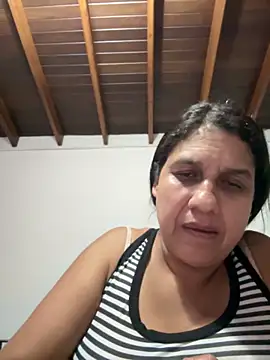 Snapshot of siri_duque chatting on 05.05.26 siri duque online show from 05.05.26