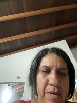 Snapshot of siri_duque chatting on 05.25.26 siri duque online show from 05.25.26