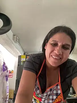 Snapshot of siri_duque chatting on 05.31.26 siri duque online show from 05.31.26