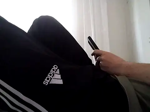 Snapshot of kopgelhadi chatting on 11.15.25 kopgelhadi online show from 11.15.25