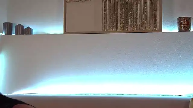 Snapshot of AlexandraBloom chatting on 02.20.25 AlexandraBloom online show from 02.20.25