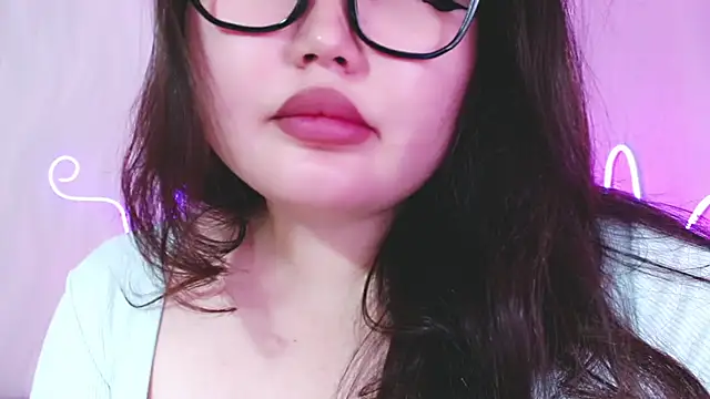 Snapshot of amina_moonlightt chatting on 07.29.26 amina moonlightt online show from 07.29.26