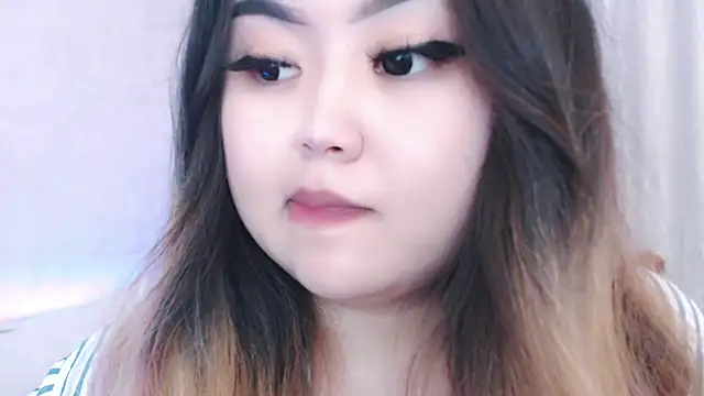 Snapshot of amelia_sunlight chatting on 05.19.26 amelia sunlight online show from 05.19.26
