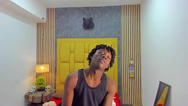 Snapshot of chimi88 chatting on 11.20.25 chimi88 online show from 11.20.25