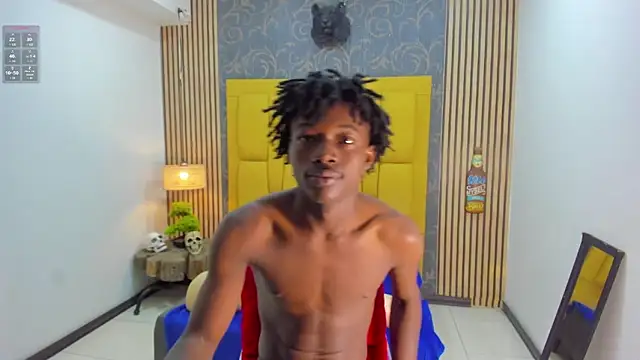 Snapshot of chimi88 chatting on 12.03.25 chimi88 online show from 12.03.25