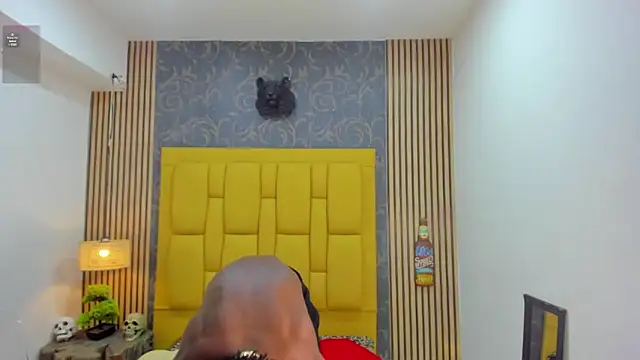 Snapshot of chimi88 chatting on 12.18.25 chimi88 online show from 12.18.25