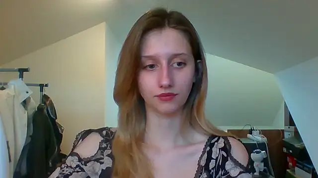 LUNA delight online show from 01.24.25