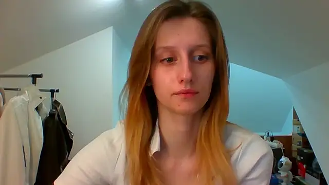 LUNA delight online show from 02.14.25