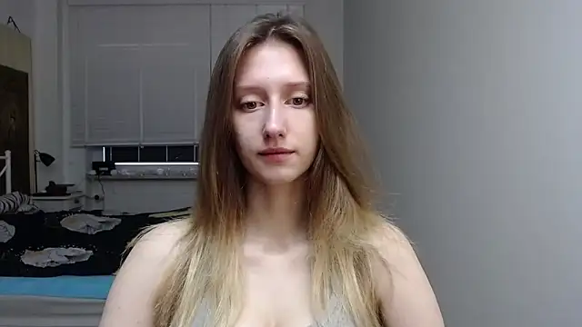 LUNA delight online show from 10.28.25