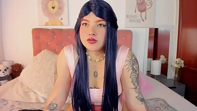 Snapshot of CelessteRedds chatting on 02.25.25 CelessteRedds online show from 02.25.25