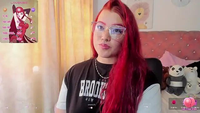 Snapshot of CelessteRedds chatting on 02.28.25 CelessteRedds online show from 02.28.25